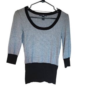 H&M Women's Black & White Striped Sweater Top 3/4 Length Sleeve Size US 4
